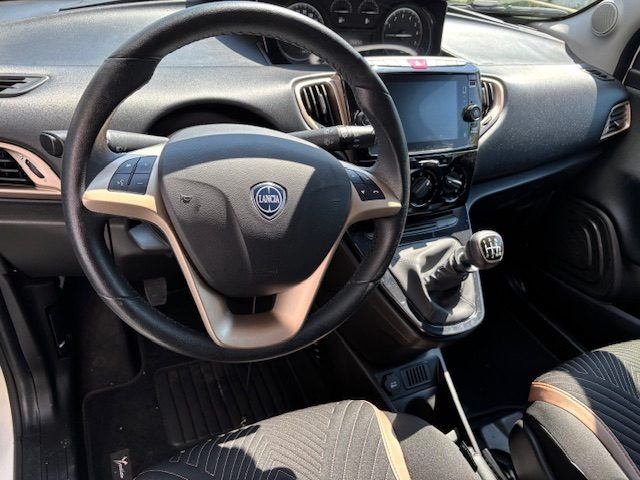 LANCIA Ypsilon usata, con Immobilizzatore elettronico