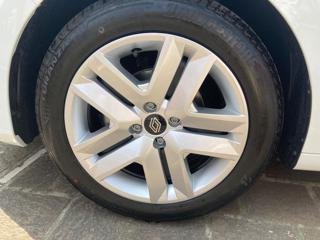 RENAULT Clio usata, con Park Distance Control