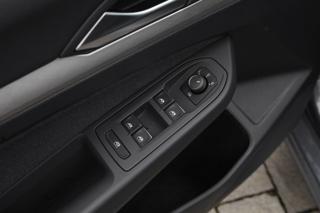 VOLKSWAGEN Golf usata, con Supporto lombare