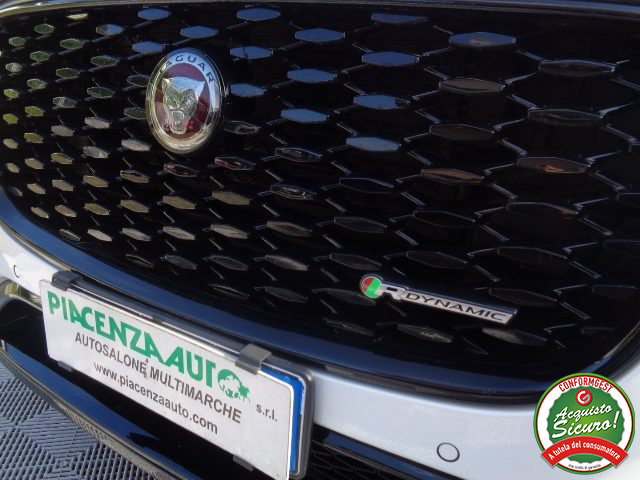 JAGUAR F-Pace usata, con Boardcomputer