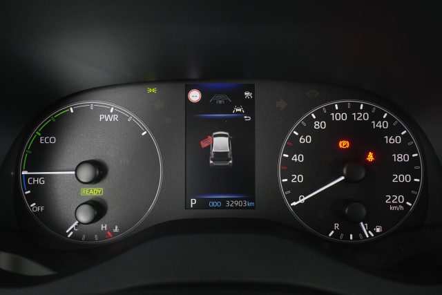 TOYOTA Yaris usata 6