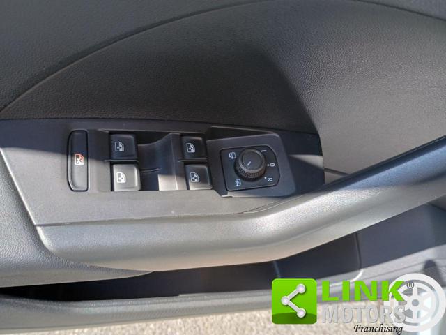 VOLKSWAGEN T-Cross usata, con Kit antipanne