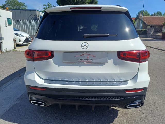 MERCEDES-BENZ GLB 200 usata, con Sensori di parcheggio anteriori