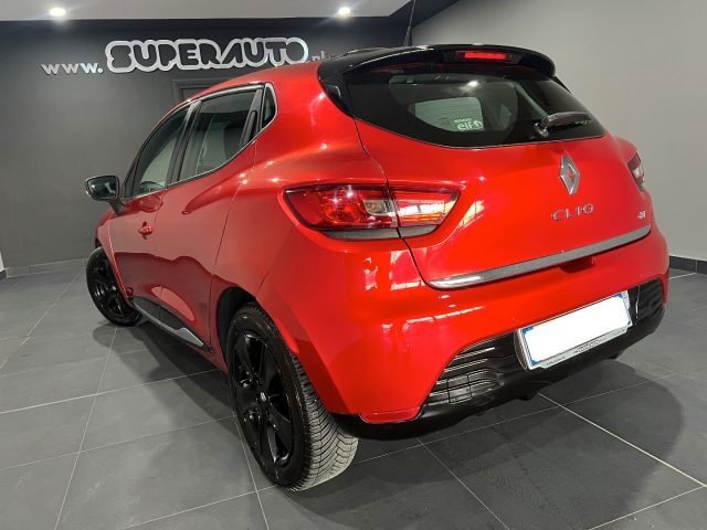 RENAULT Clio usata, con Alzacristalli elettrici