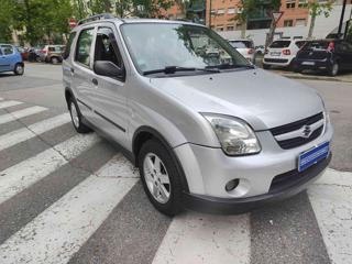 SUZUKI Ignis usata, con Autoradio