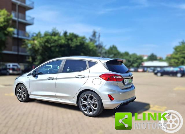 FORD Fiesta usata, con Sedile posteriore sdoppiato