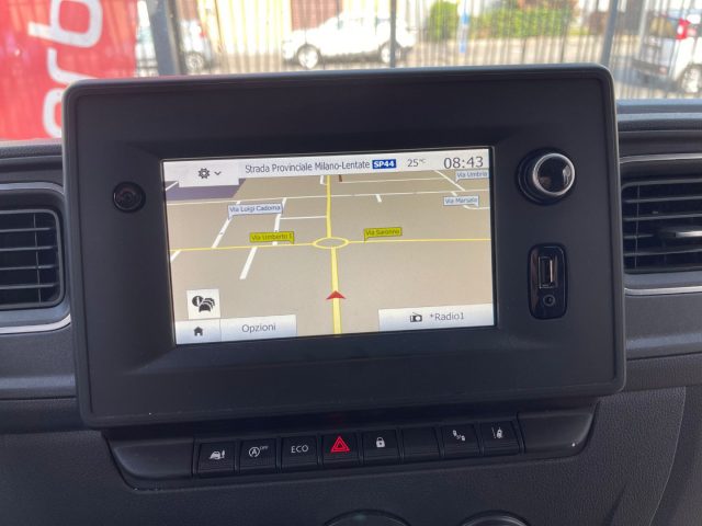 OPEL Movano usata, con Gancio traino