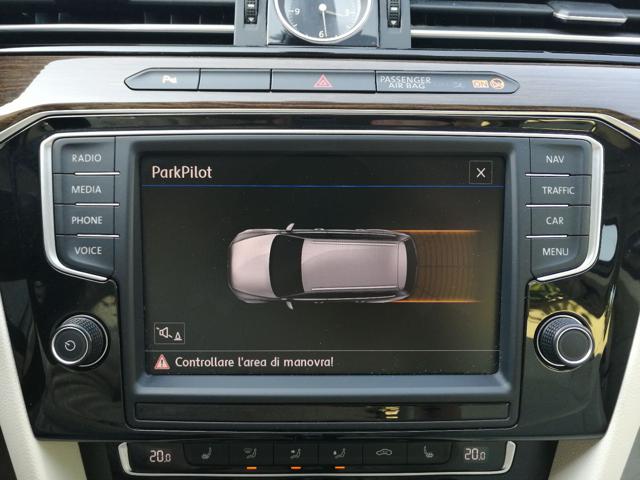 VOLKSWAGEN Passat Variant usata, con Lettore CD