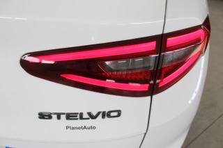 ALFA ROMEO Stelvio usata, con Sistema di navigazione