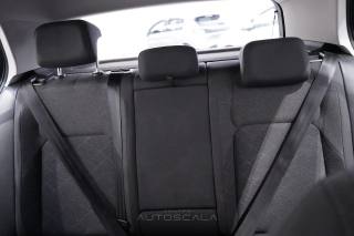 VOLKSWAGEN Golf usata, con Bracciolo