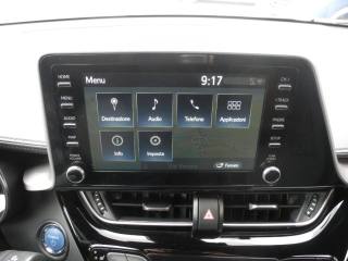 TOYOTA C-HR usata, con Hill holder