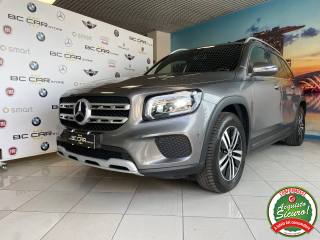 MERCEDES-BENZ GLB 180 usata, con Sensori di parcheggio posteriori