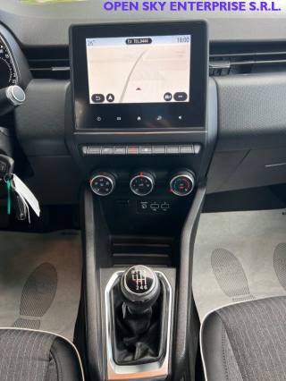 RENAULT Clio usata, con Interni in pelle