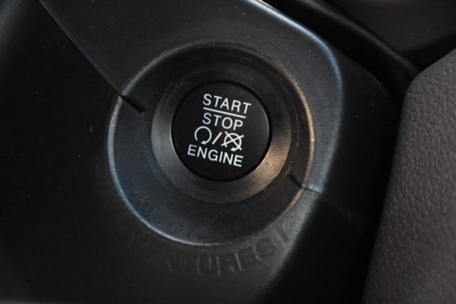 JEEP Renegade usata, con Autoradio digitale