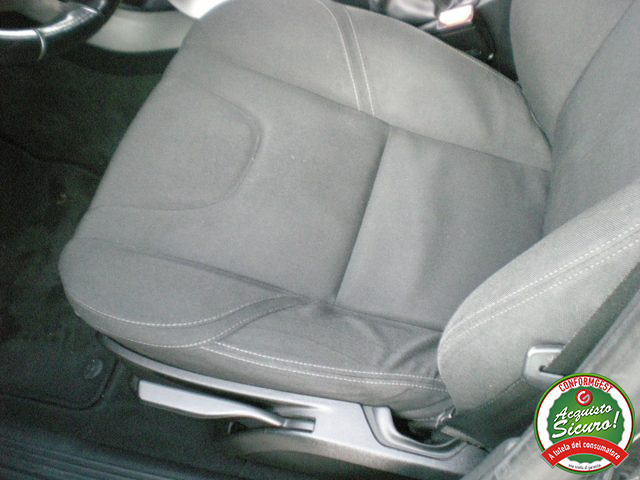 VOLVO V40 usata, con Sensore di pioggia