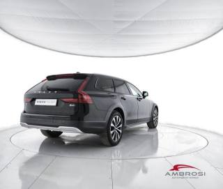 VOLVO V90 Cross Country usata 2