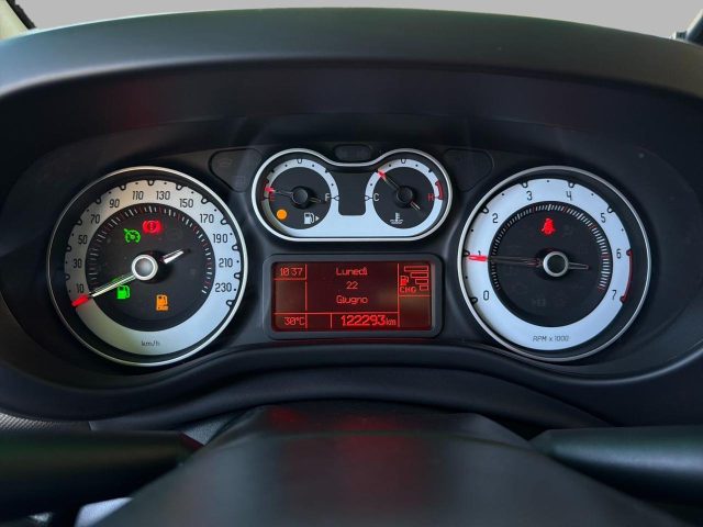 FIAT 500L usata, con Controllo automatico clima