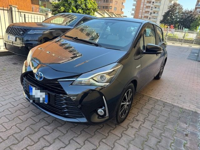 TOYOTA Yaris usata, con Alzacristalli elettrici