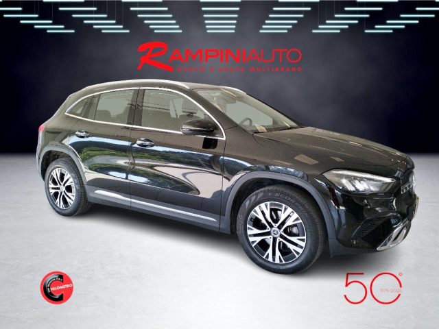MERCEDES-BENZ GLA 180 usata 6