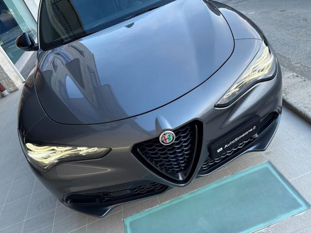 ALFA ROMEO Stelvio usata, con Sedile posteriore sdoppiato