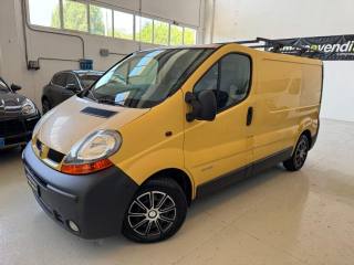 RENAULT Trafic usata, con Alzacristalli elettrici