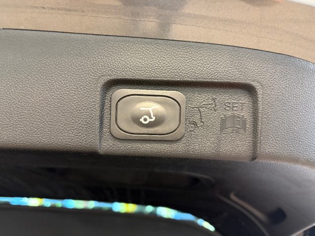 FORD Puma usata, con Controllo automatico clima