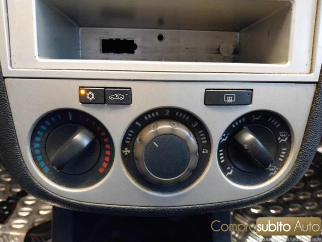 OPEL Corsa usata 15