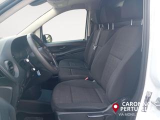 MERCEDES-BENZ Vito usata 8