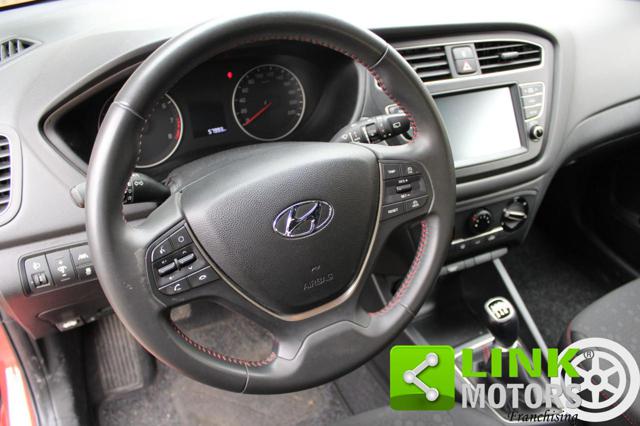 HYUNDAI i20 usata, con Climatizzatore