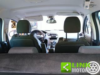 PEUGEOT 5008 usata, con Chiusura centralizzata