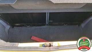 PEUGEOT 107 usata, con Autoradio