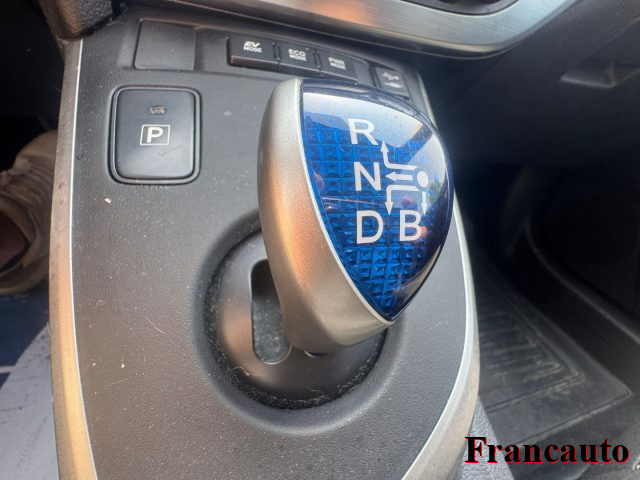 TOYOTA Auris usata, con Cruise Control