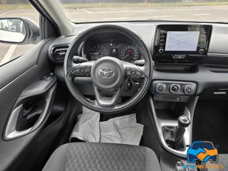 TOYOTA Yaris usata, con Sedile posteriore sdoppiato