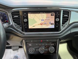 VOLKSWAGEN T-Roc usata 25