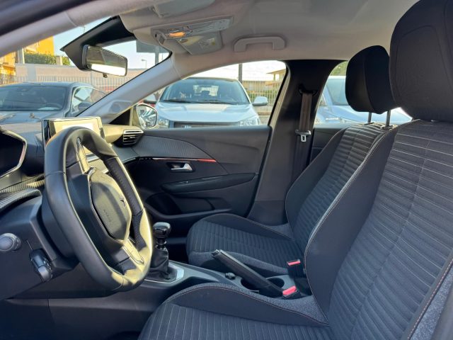 PEUGEOT 208 usata, con Boardcomputer