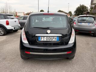 LANCIA Ypsilon usata, con Autoradio