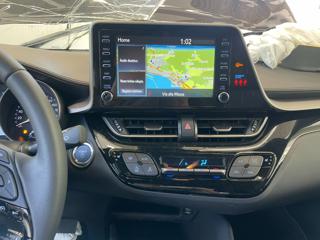 TOYOTA C-HR usata, con Sistema di navigazione