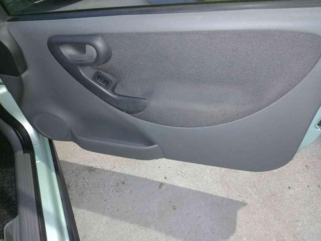 OPEL Corsa usata 15