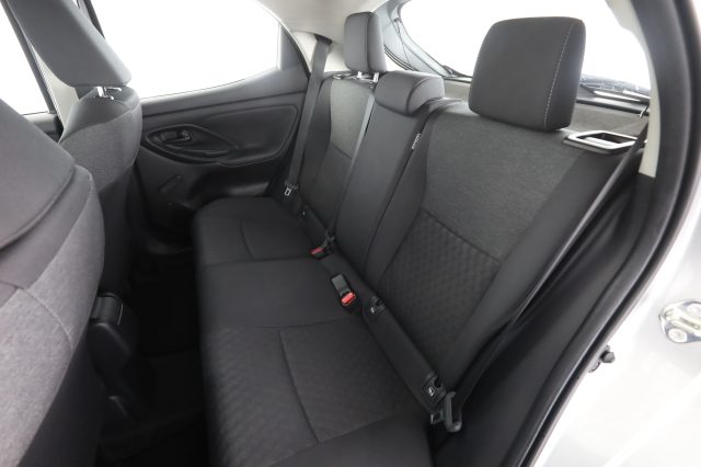 TOYOTA Yaris usata 3