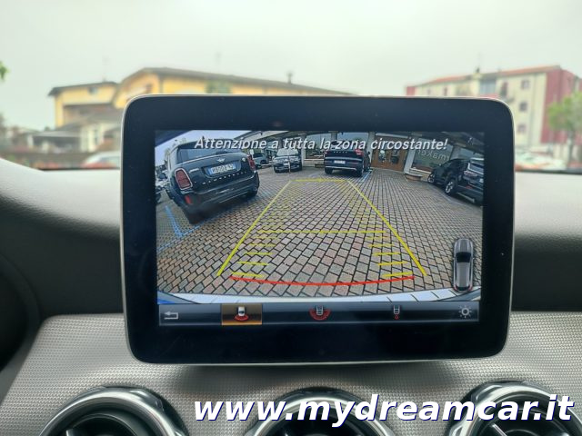 MERCEDES-BENZ GLA 220 usata, con Airbag testa