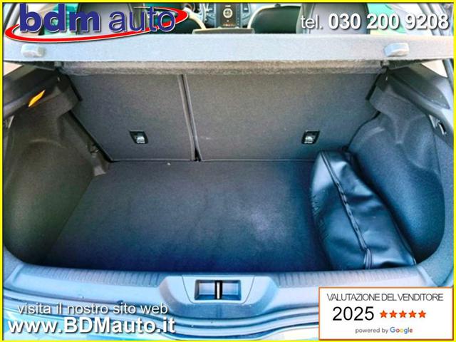 RENAULT Megane usata, con Touch screen