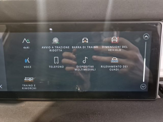 LAND ROVER Defender usata, con Sensori di parcheggio posteriori