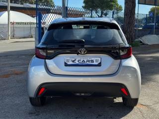 TOYOTA Yaris usata, con Autoradio