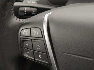 VOLVO V40 usata, con Filtro antiparticolato