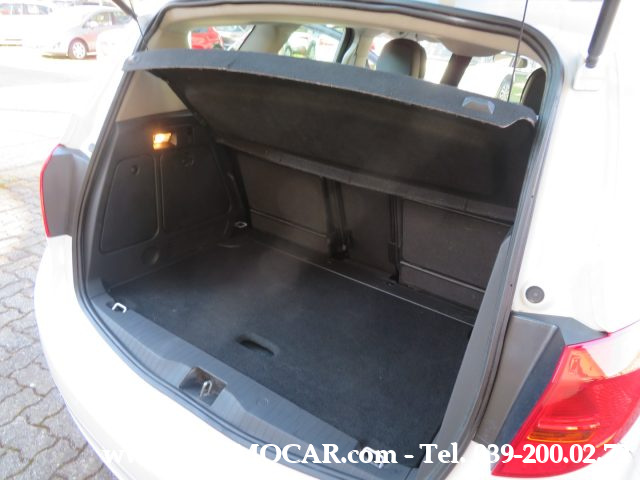 OPEL Meriva usata, con Monitoraggio pressione pneumatici