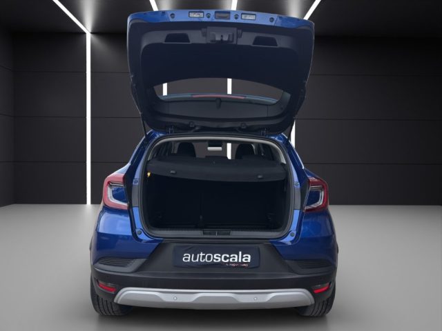 RENAULT Captur usata, con Sensori di parcheggio posteriori