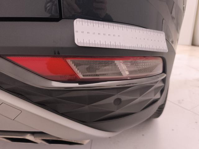 HYUNDAI Tucson usata, con Airbag testa