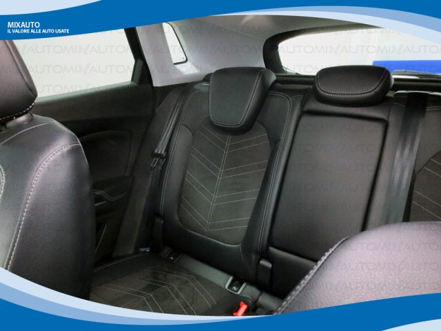 OPEL Grandland usata, con Controllo automatico clima
