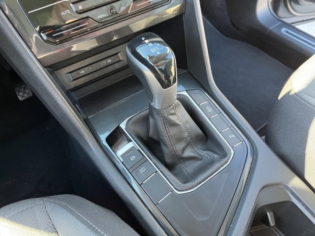 VOLKSWAGEN Tiguan usata, con Bluetooth