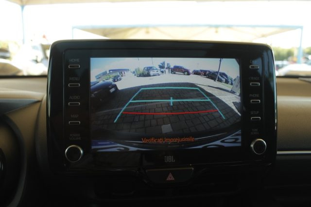 TOYOTA Yaris usata, con Sensore di luce